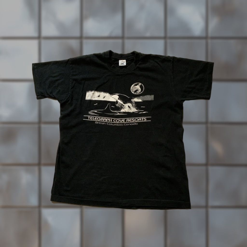 Fruit Of The Loom VINTAGE Telegraph Cove Resorts Whales British Columbia Canada Single Stitch T-Shirt XL Black Shirt Size US XL / EU 56 / 4 - 1 Thumbnail