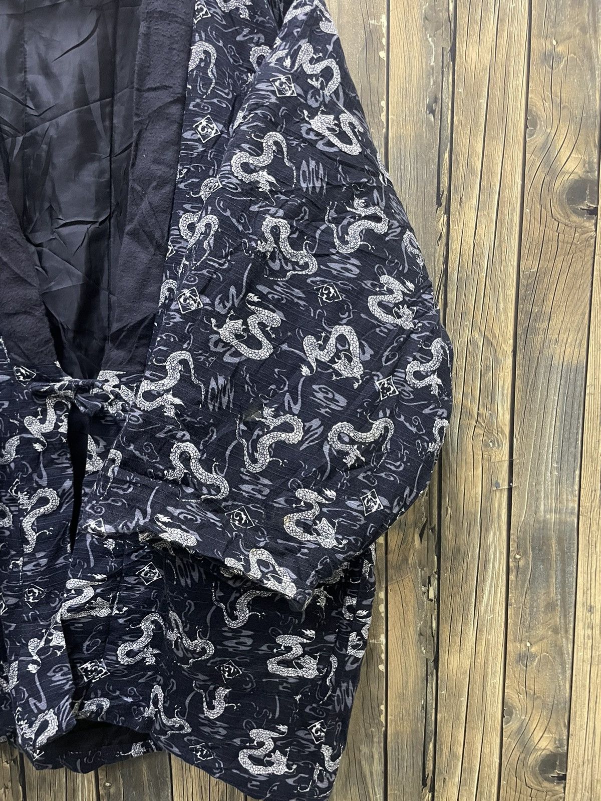 Japanese Brand RARE KIMONO JAPAN DRAGON Size US M / EU 48-50 / 2 - 5 Thumbnail