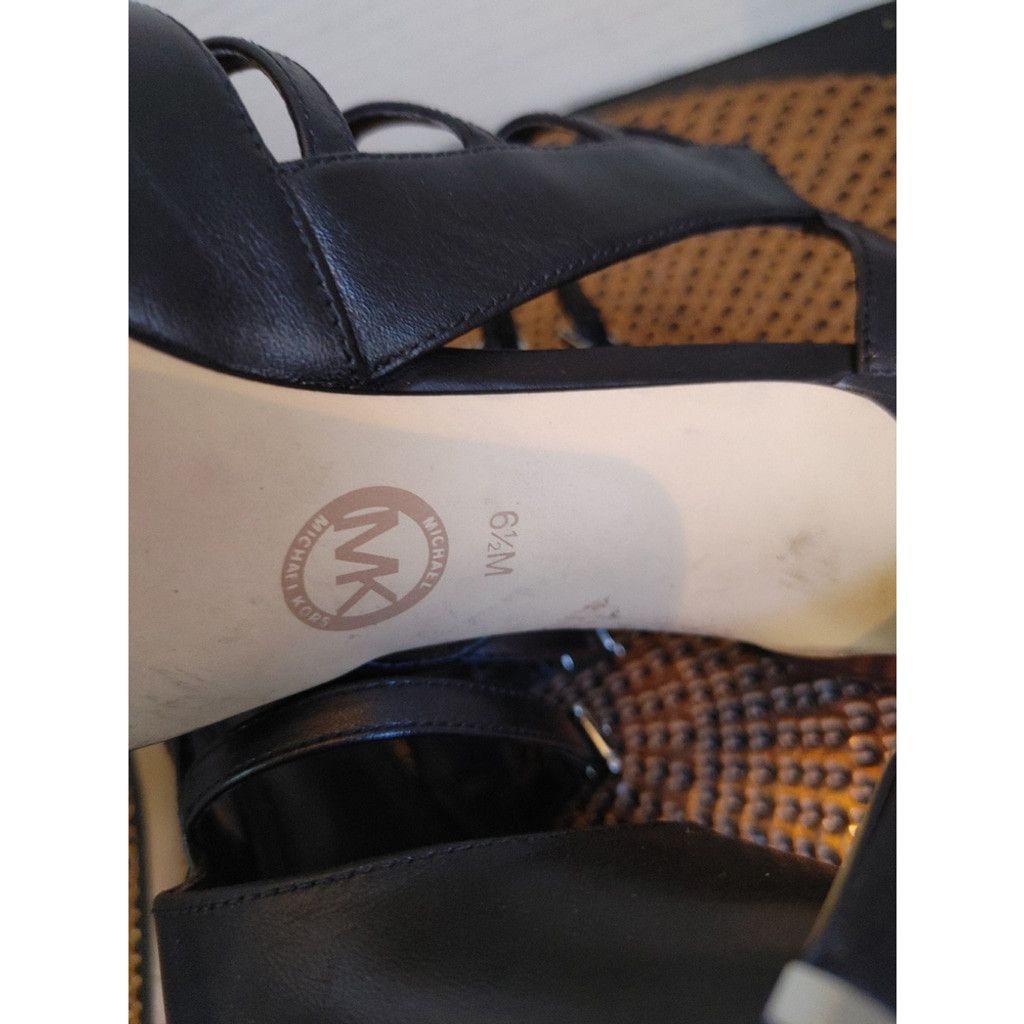 Michael Kors Michael Kors Heels Size 6.5M Size US 6.5 / IT 36.5 - 7 Thumbnail