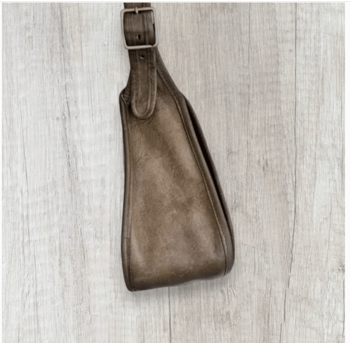 Coach Coach NYC Vintage Brown Leather Messenger Crossbody Bag USA Size ONE SIZE - 9 Thumbnail