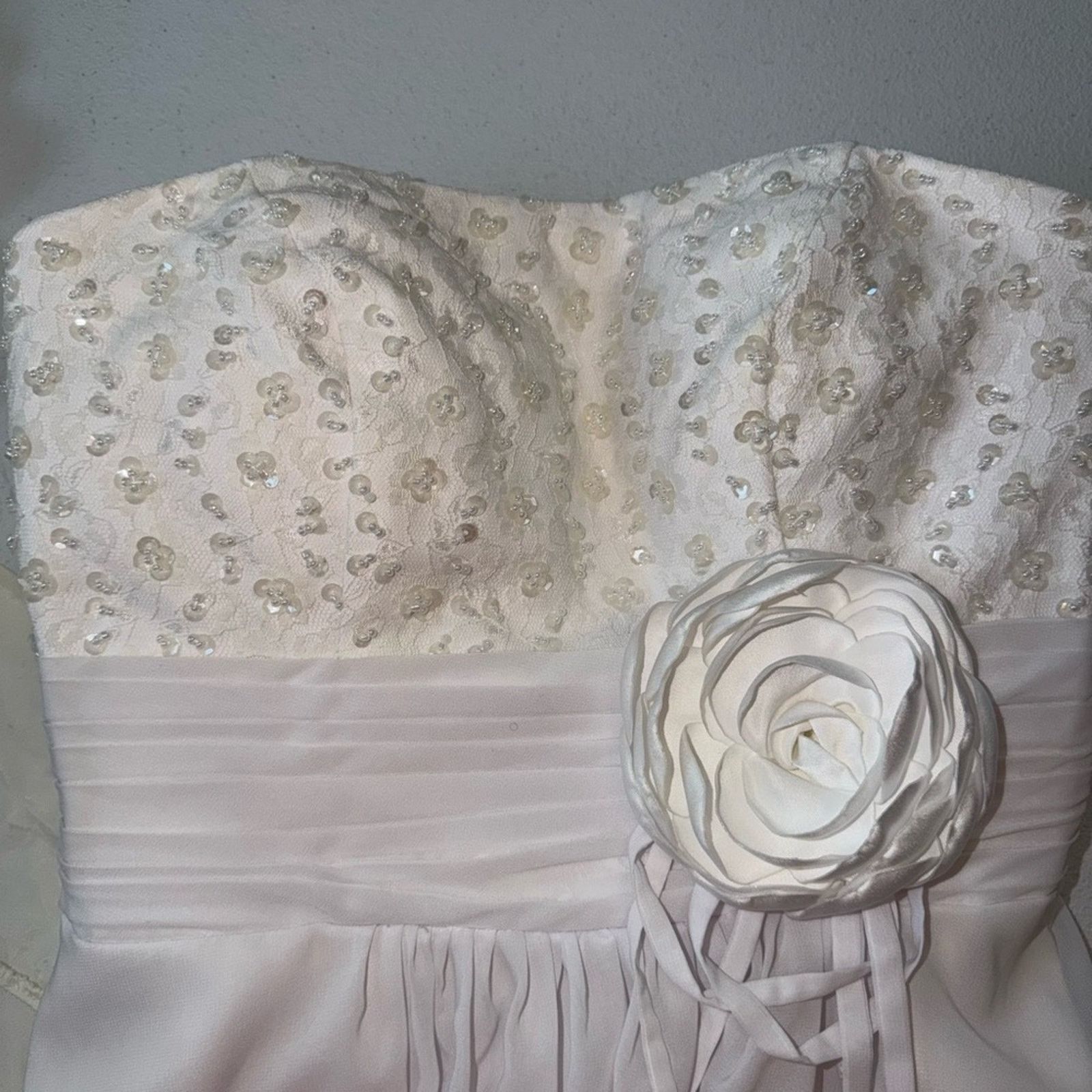 Vintage Beautiful Strapless Chiffon Wedding Gown Size M / US 6-8 / IT 42-44 - 7 Thumbnail