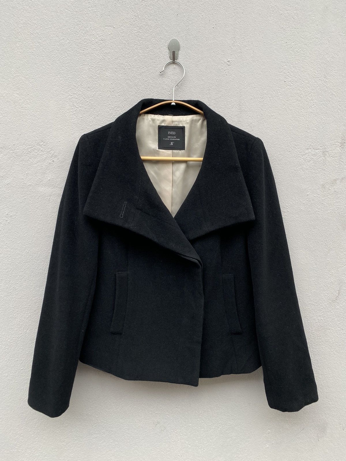 Designer × Yohji Yamamoto INÉD Flandre Minamiaoyama Big Collar Wool Coat Nice Design Size M / US 6-8 / IT 42-44 - 1 Thumbnail