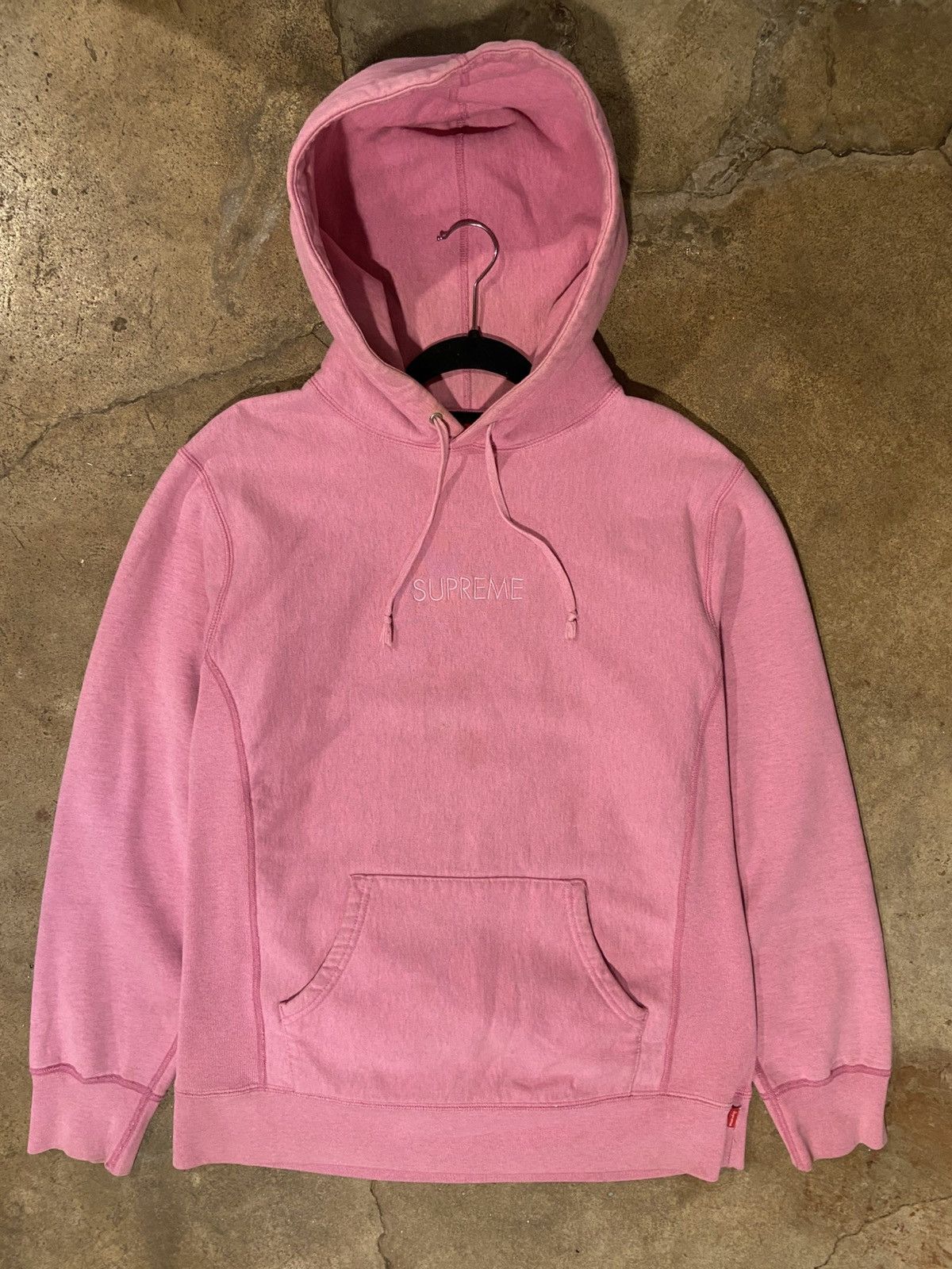 Supreme 2015 Supreme Pink Hoodie Size US L / EU 52-54 / 3 - 1 Thumbnail