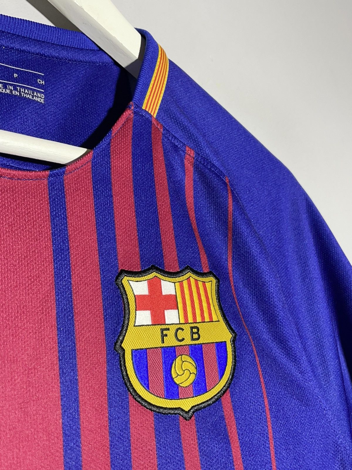 Nike F.C Barcelona Nike 2017/18 Home Y2k Streetwear Football Kit Size US S / EU 44-46 / 1 - 8 Thumbnail