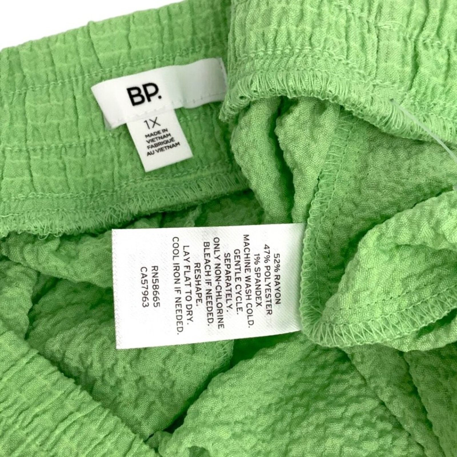 BP. BP Textured Drawstring Shorts Green Size 1X NWOT $35 MSRP Size 38" / US 16 / IT 52 - 3 Thumbnail