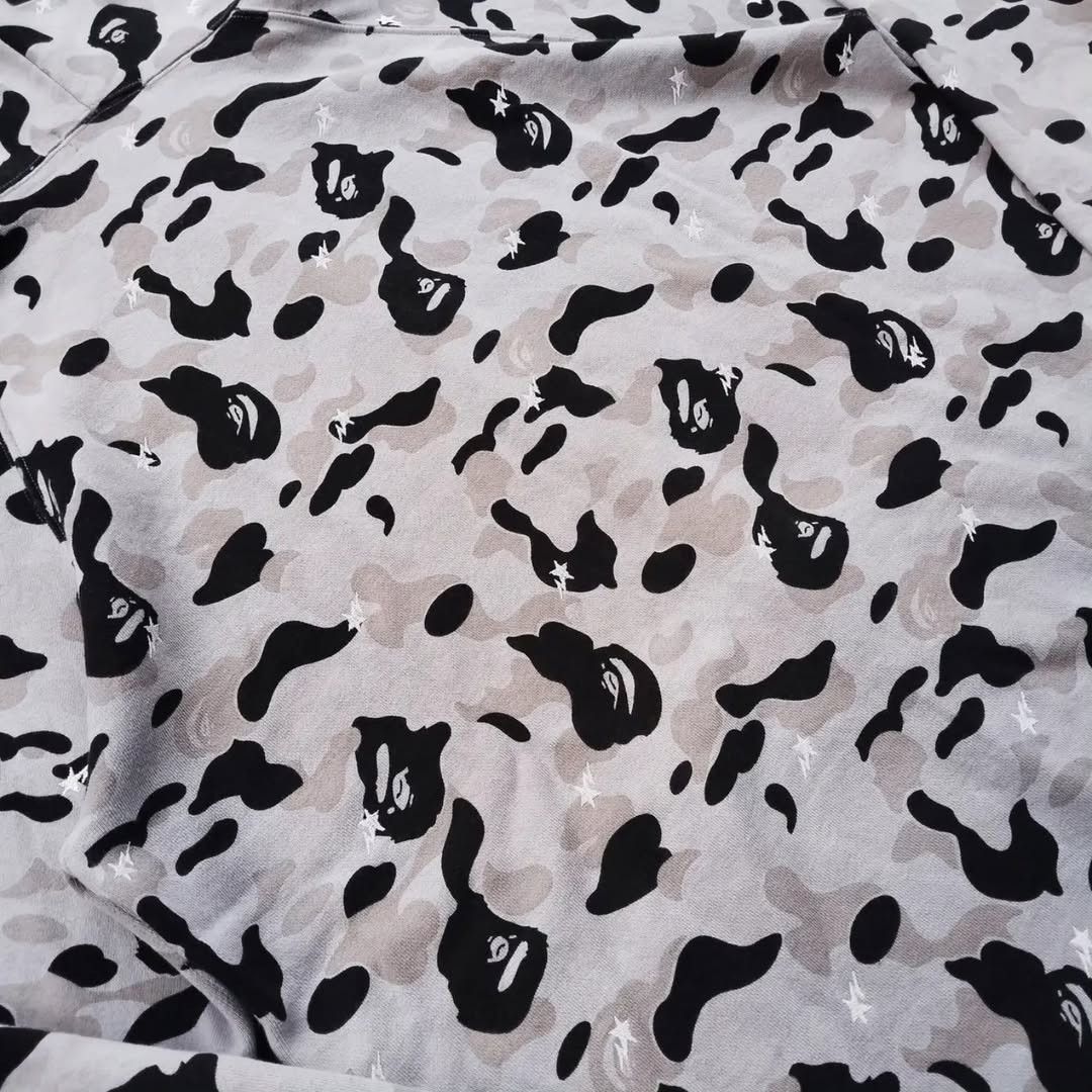 Bape 2010 BAPE STA Aoyama Camo Full Zip Hoodie Size US XL / EU 56 / 4 - 5 Thumbnail