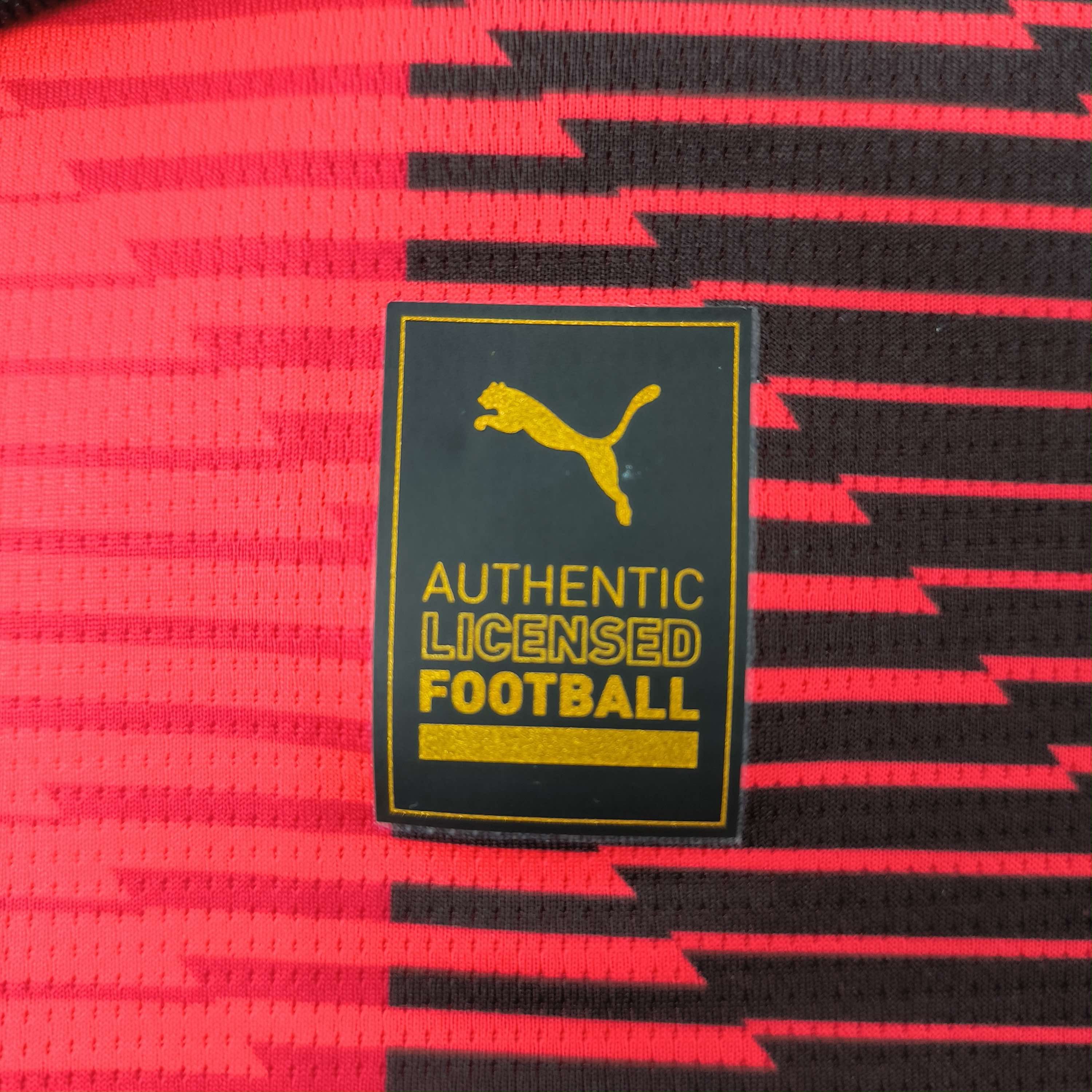 Puma AC Milan 2023-24 Puma home LS football jersey shirt size XS Size US XS / EU 42 / 0 - 7 Thumbnail
