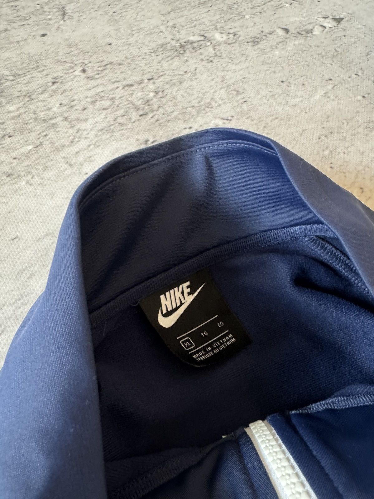 Nike × Vintage NIKE VINTAGE BASIC LOGO OVERSIZE BAGGY TRACK SUIT FIT Size US XL / EU 56 / 4 - 6 Thumbnail