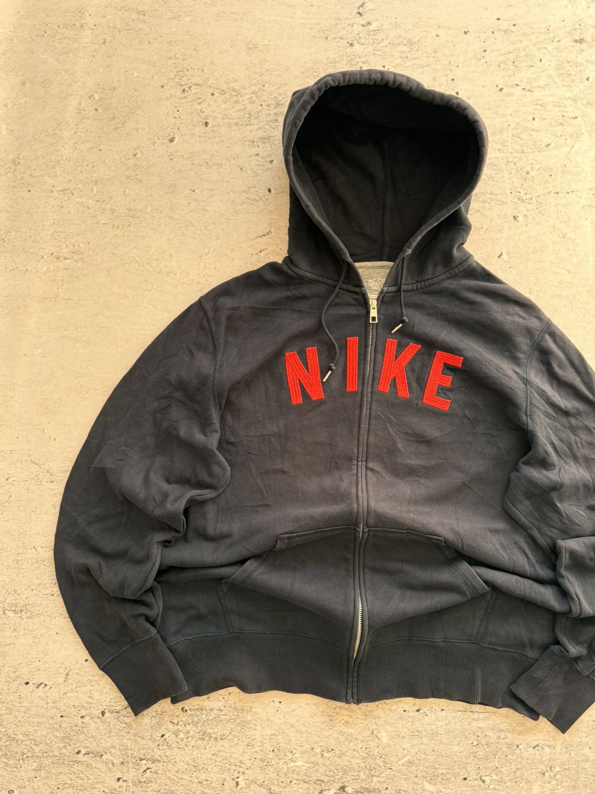 Nike × Vintage NIKE VINTAGE CENTER LOGO OVERSIZE BOXY ZIP HOODIE Size US XL / EU 56 / 4 - 2 Thumbnail