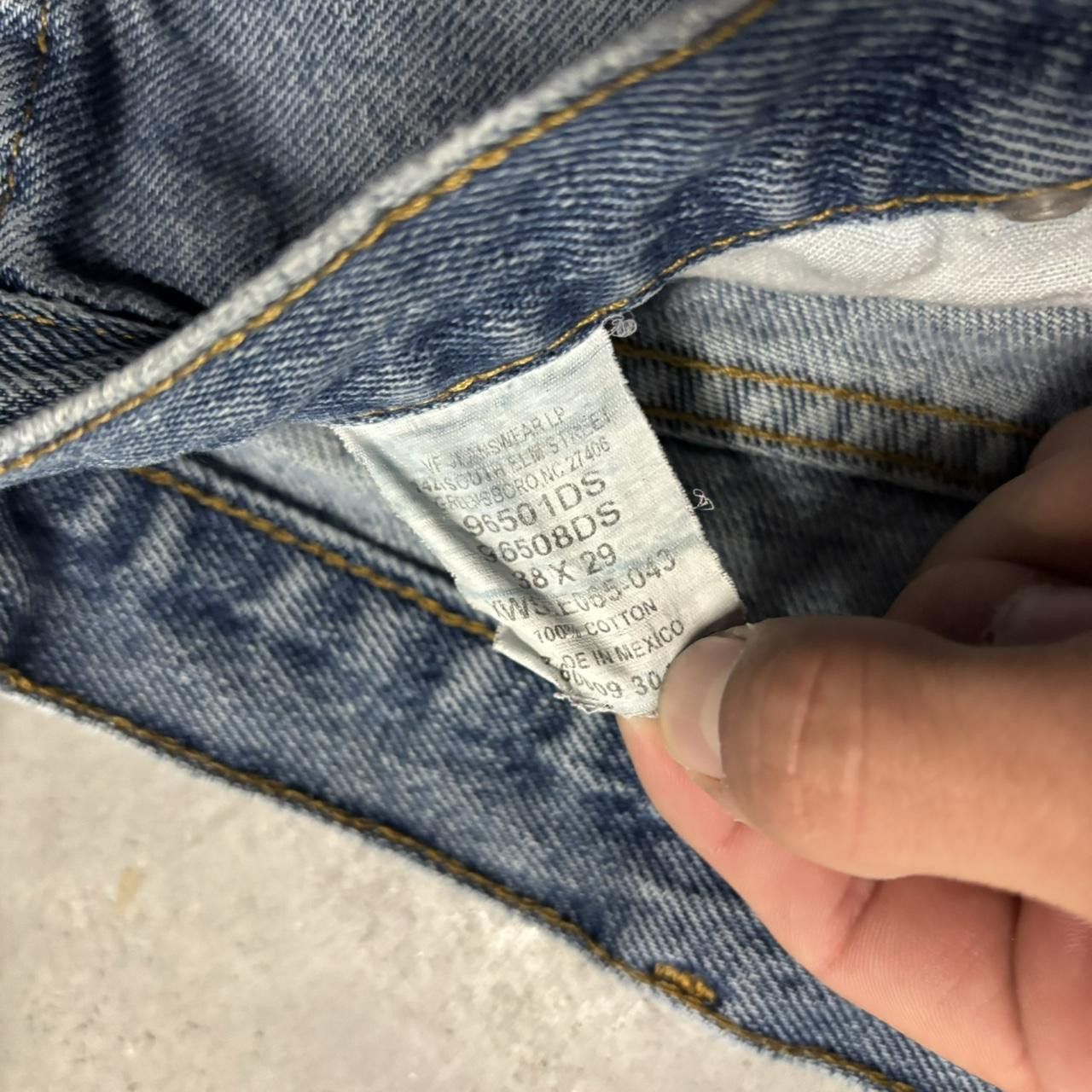 Japanese Brand × Vintage Crazy Vintage Y2K/2000s Grunge Medium Wash Distressed Denim Jeans! Size US 36 / EU 52 - 8 Thumbnail