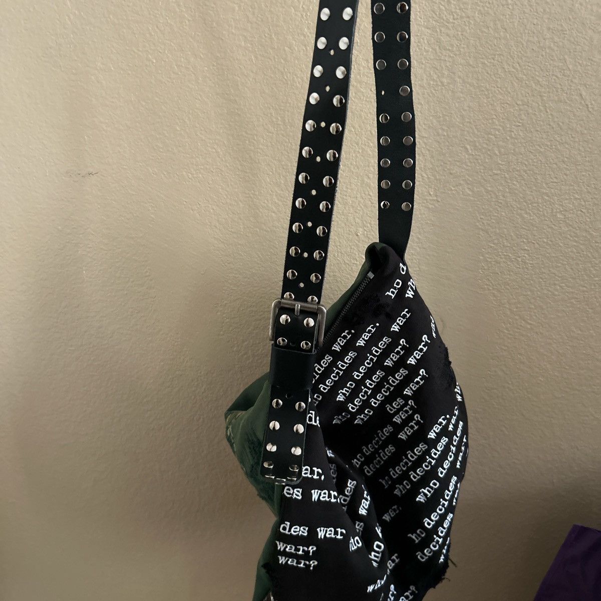 Other Who Decides War Side Bag Size ONE SIZE - 1 Thumbnail
