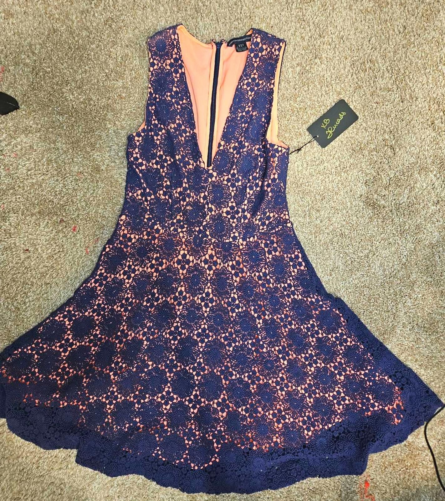 French Connection French Connection Crochet V-Neck Summer Dress #548 Size S / US 4 / IT 40 - 5 Thumbnail