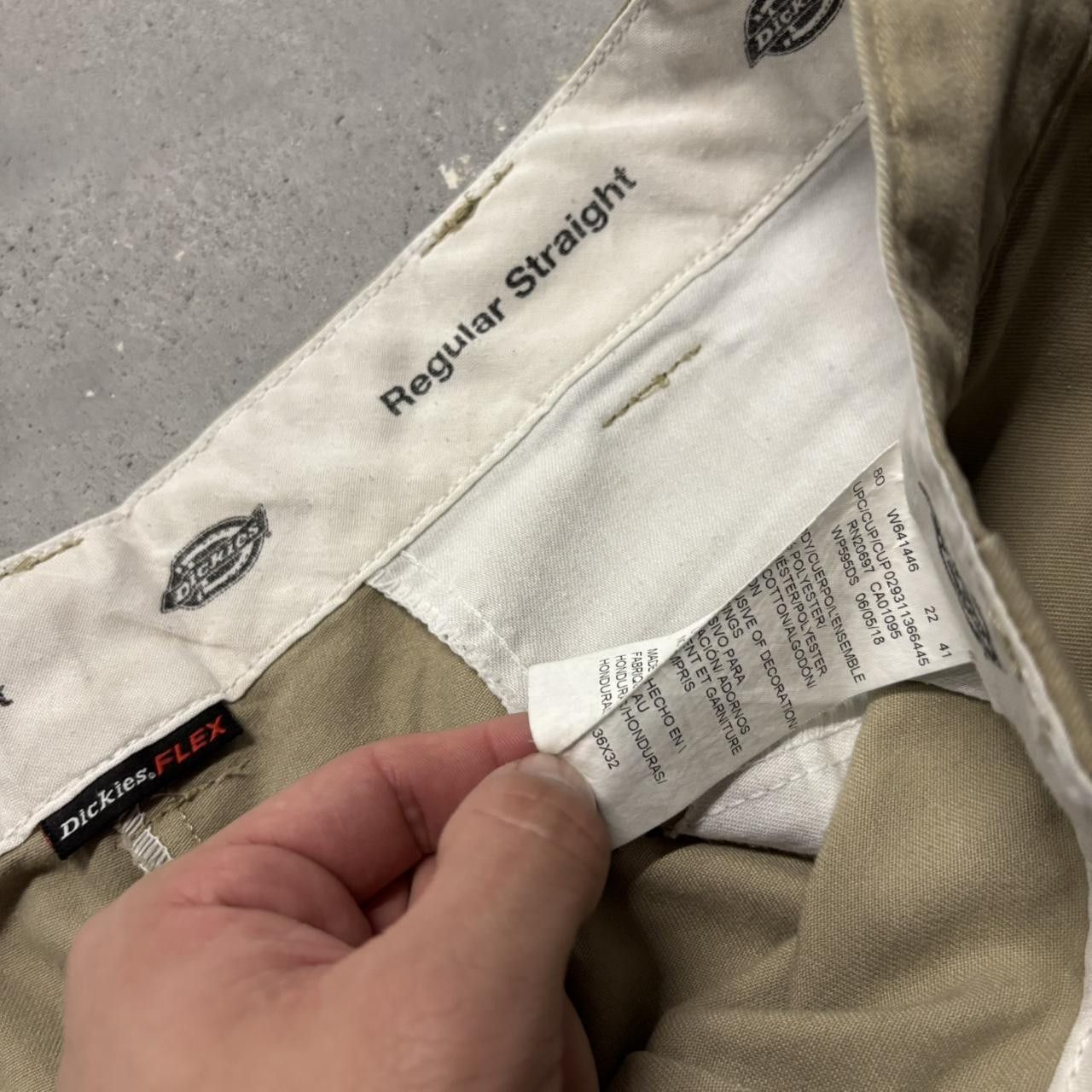 Dickies × Vintage Crazy Vintage Y2K/2000s Khaki Tan Dickies Streetwear Skater Style Cargo Pants! Size US 36 / EU 52 - 8 Thumbnail