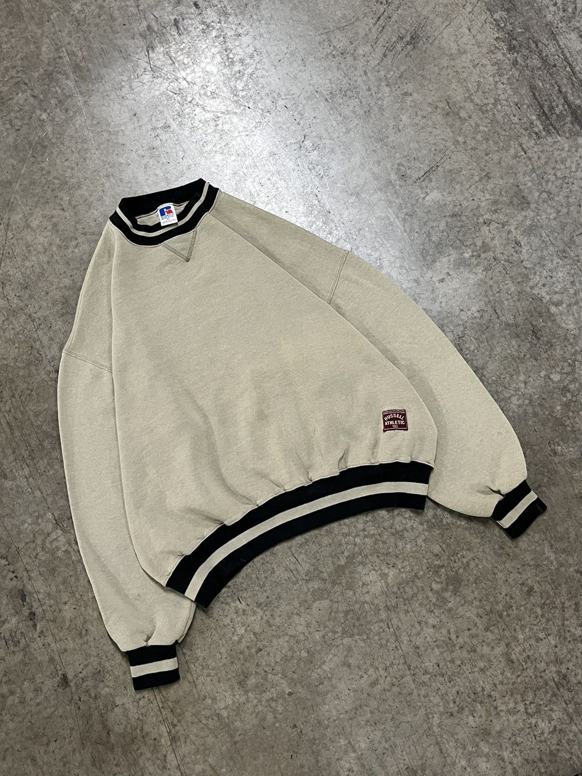 Russell Athletic × Vintage Russell athletic made in USA boxy fit earth tone crewneck Size US XL / EU 56 / 4 - 2 Thumbnail