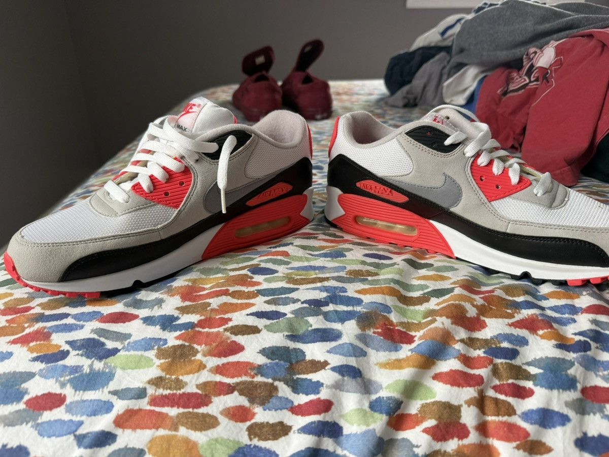 Nike NIKE Air Max 90 Infrared Size 10.5 – Classic OG Colorway Size US 10.5 / EU 43-44 - 7 Thumbnail