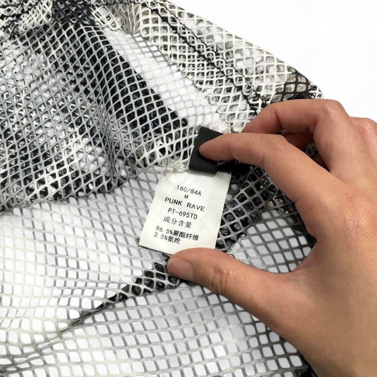 Other Punk Rave Unisex Mesh Graphic Black & White T-Shirt Size M / US 6-8 / IT 42-44 - 12 Thumbnail