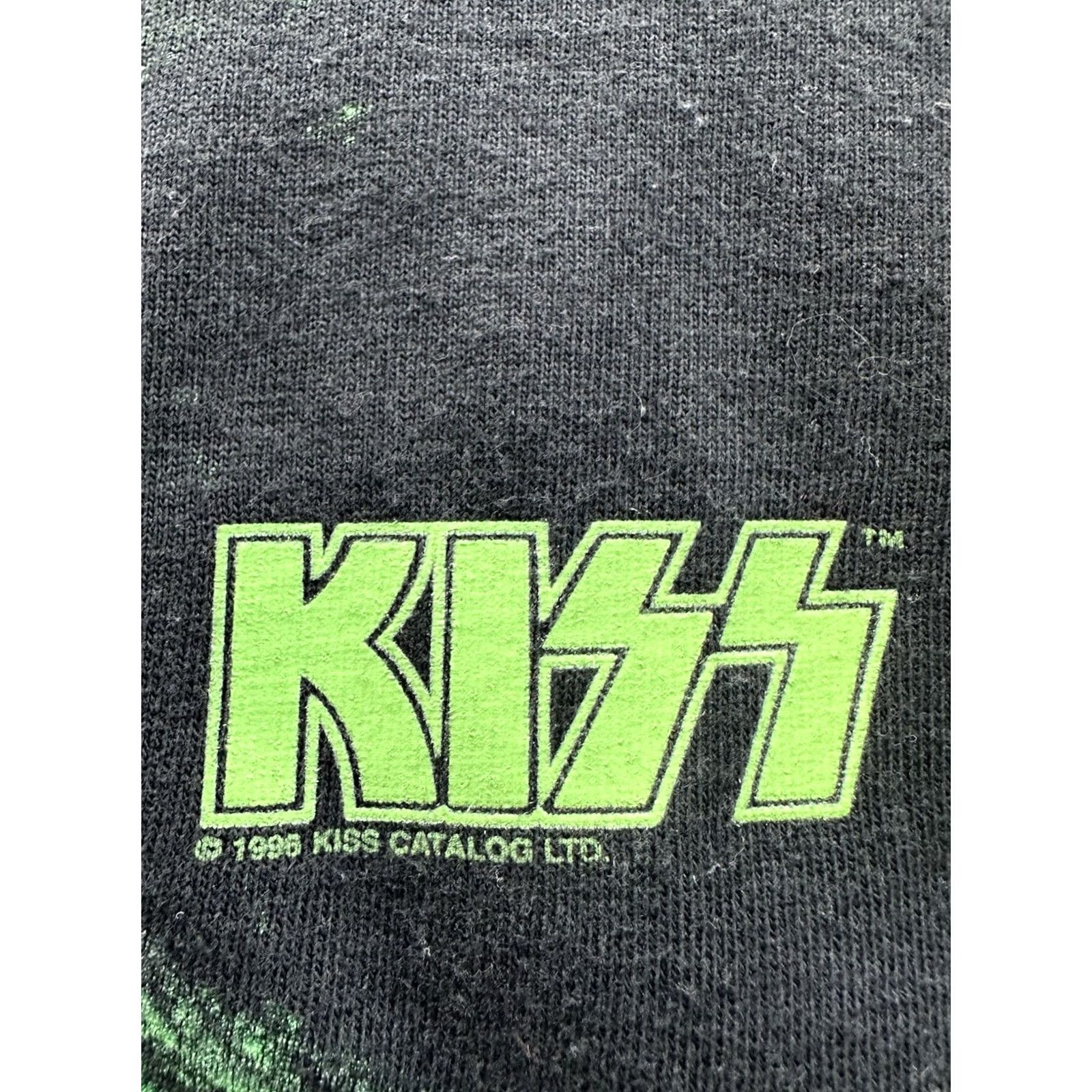 Vintage VINTAGE Cronies KISS Glow In The Dark Band Shirt L Men 90s Black Cotton Glow in the Dark Size US L / EU 52-54 / 3 - 3 Thumbnail