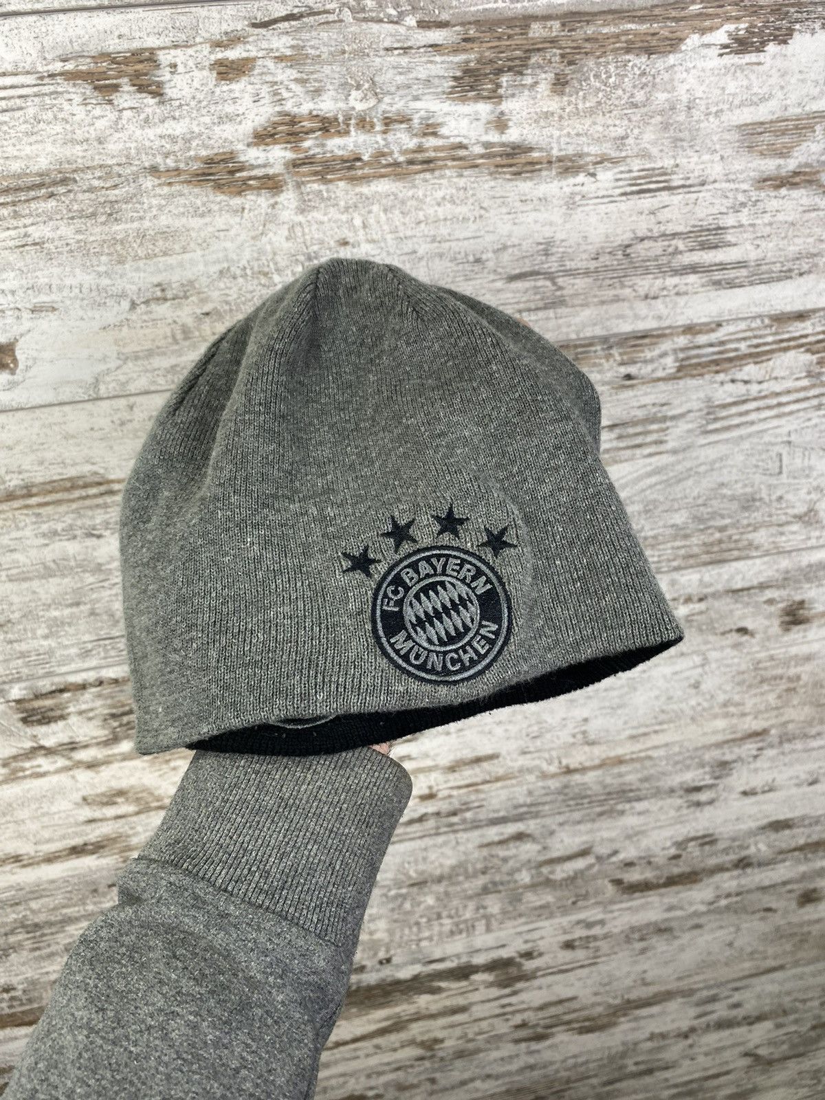 Vintage Mens Vintage FC Bayern Munich hats cap hat soccer training Size ONE SIZE - 2 Thumbnail