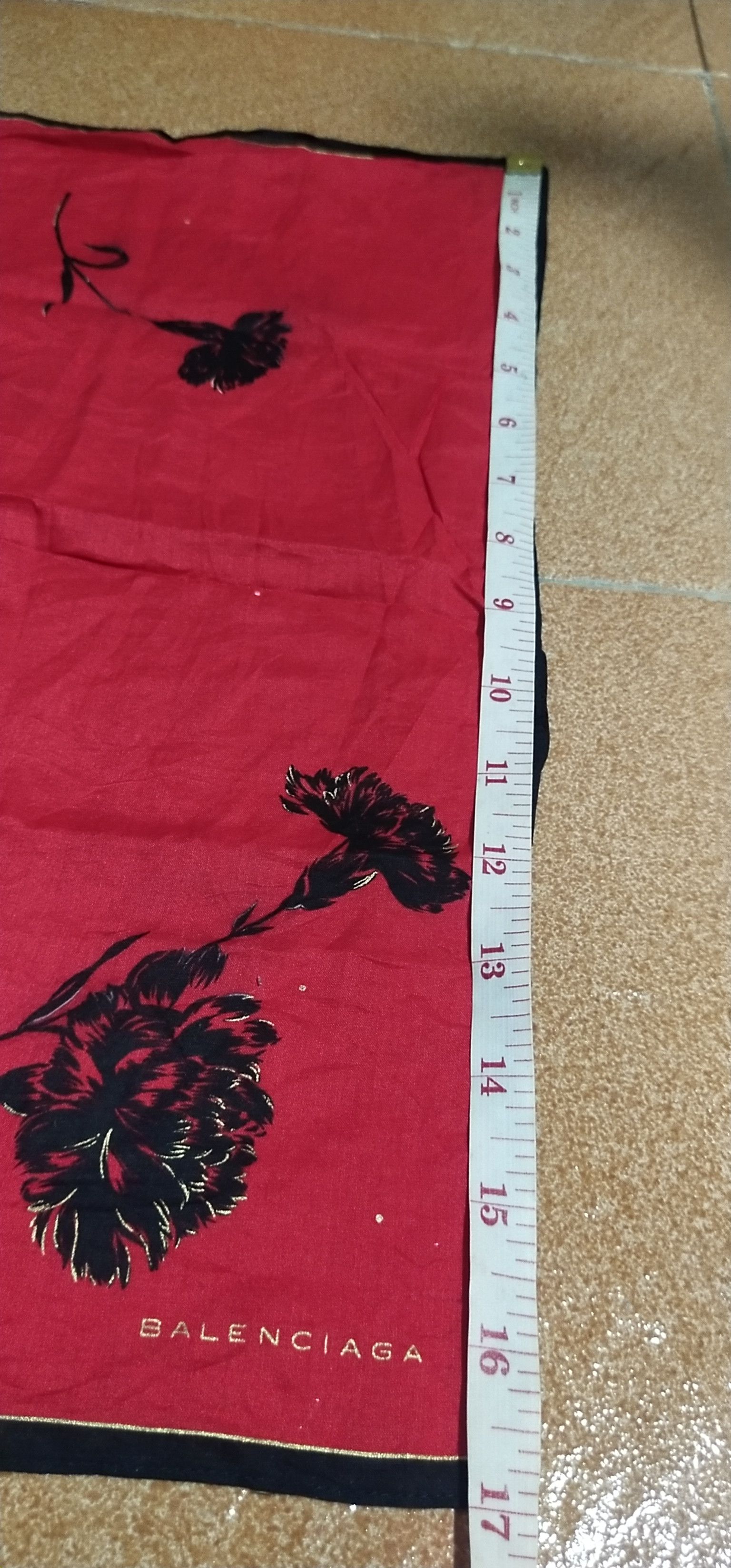 Balenciaga Final Drop Balenciaga Handkercief Size ONE SIZE - 2 Thumbnail