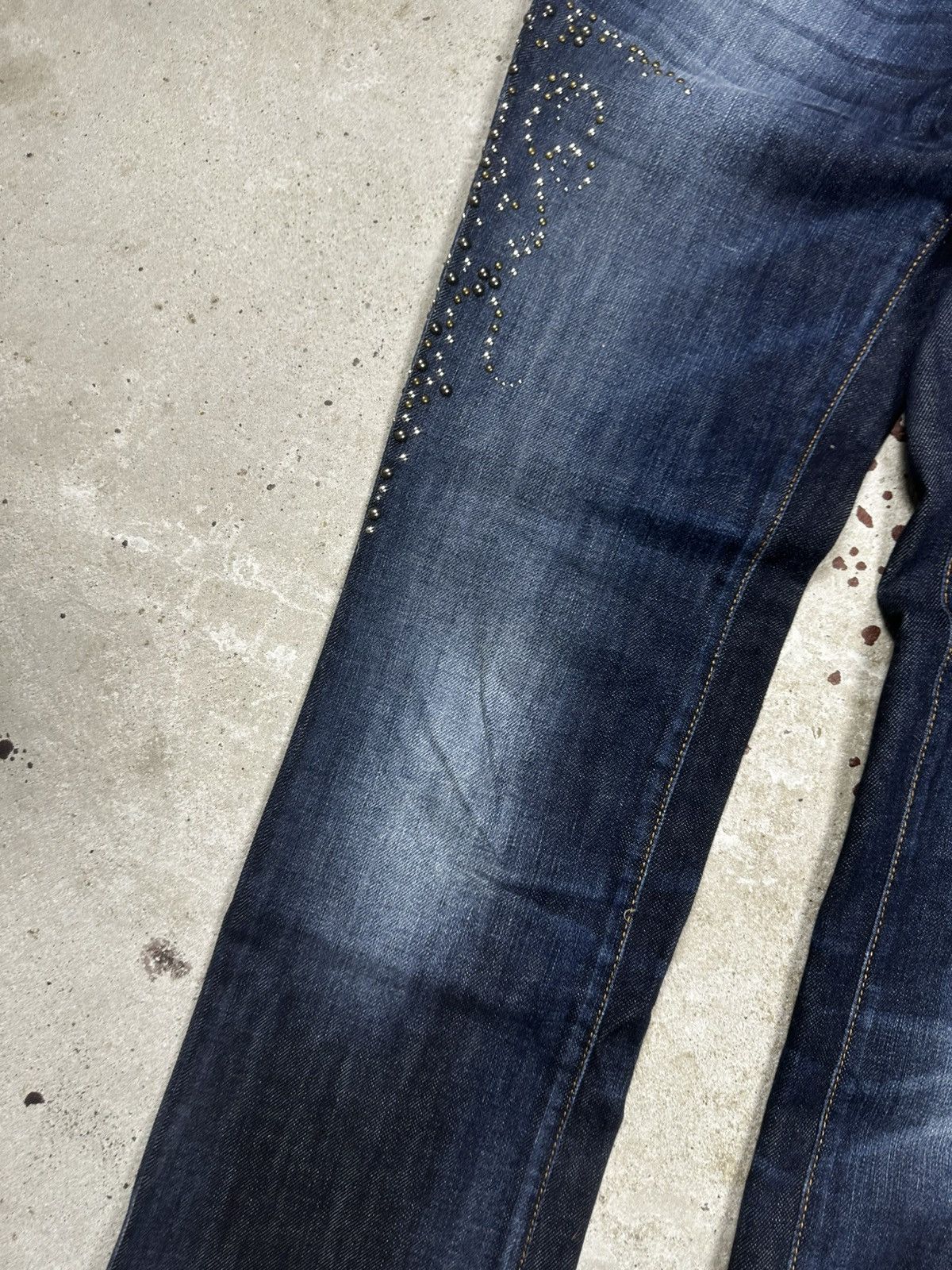 Just Cavalli AW2010 Just Cavalli Studed Jeans Washed Flare Bootcut Denim Size 27" / US 4 / IT 40 - 11 Thumbnail