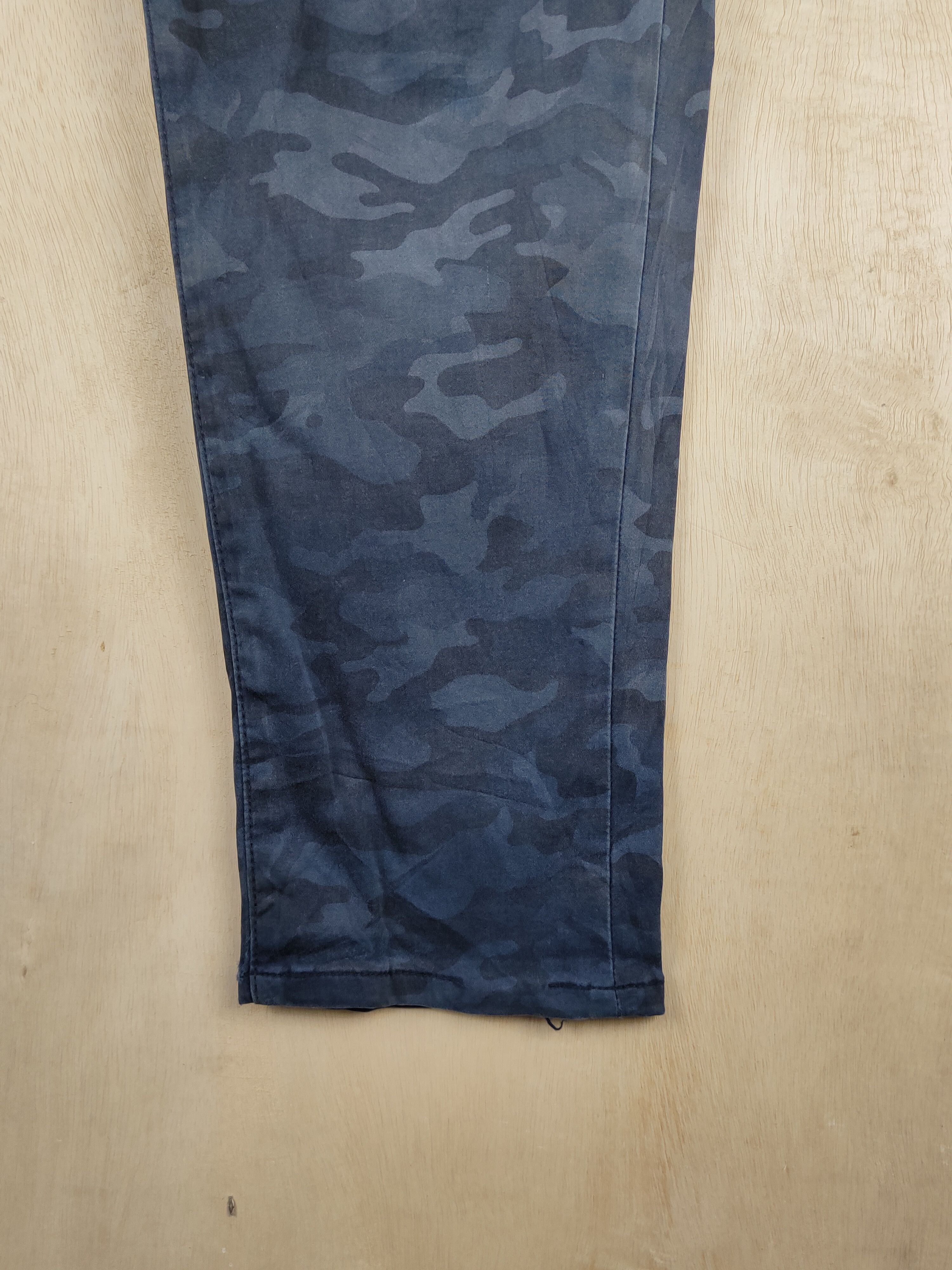 Japanese Brand Uniqlo Camouflage Multipocket Casual Pants #S2430 Size US 34 / EU 50 - 6 Thumbnail