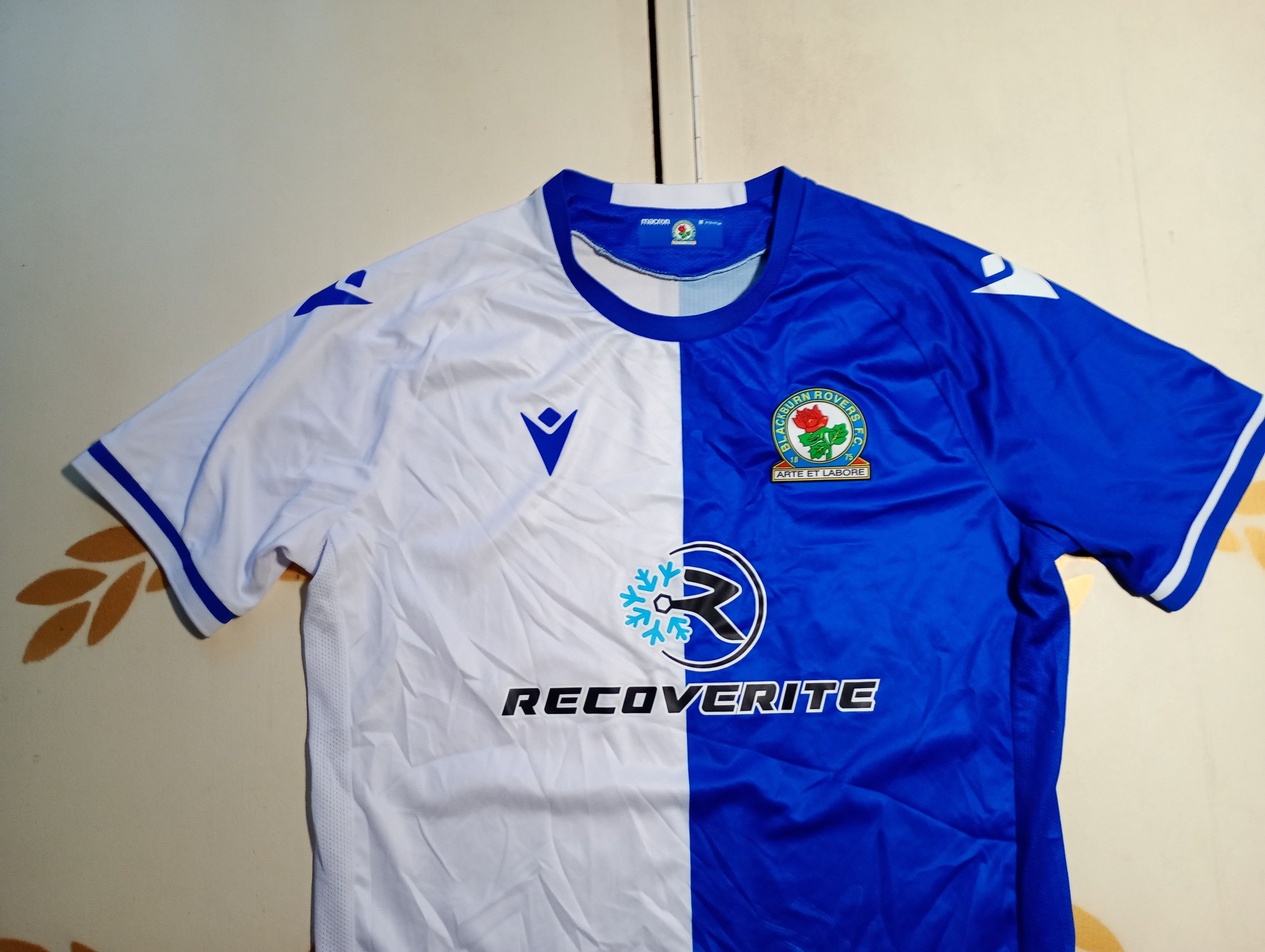 Macron Macron Blackburn Rovers Home Jersey 2021-2022 Size US M / EU 48-50 / 2 - 4 Thumbnail