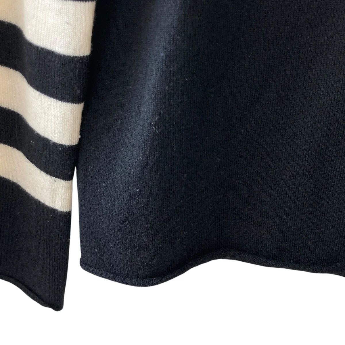 Comme des Garcons Homme Plus AD2010 Skull Motif Raw Hem Wool Knit Sweater Size US S / EU 44-46 / 1 - 4 Thumbnail