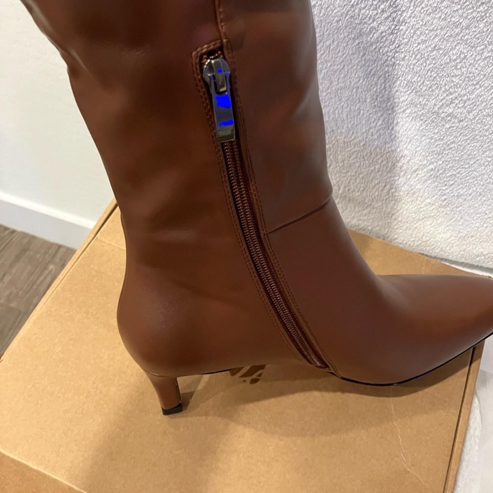 Other Women's Tall Brown Leather-Look Heeled Boots Size US 7 / IT 37 - 4 Thumbnail