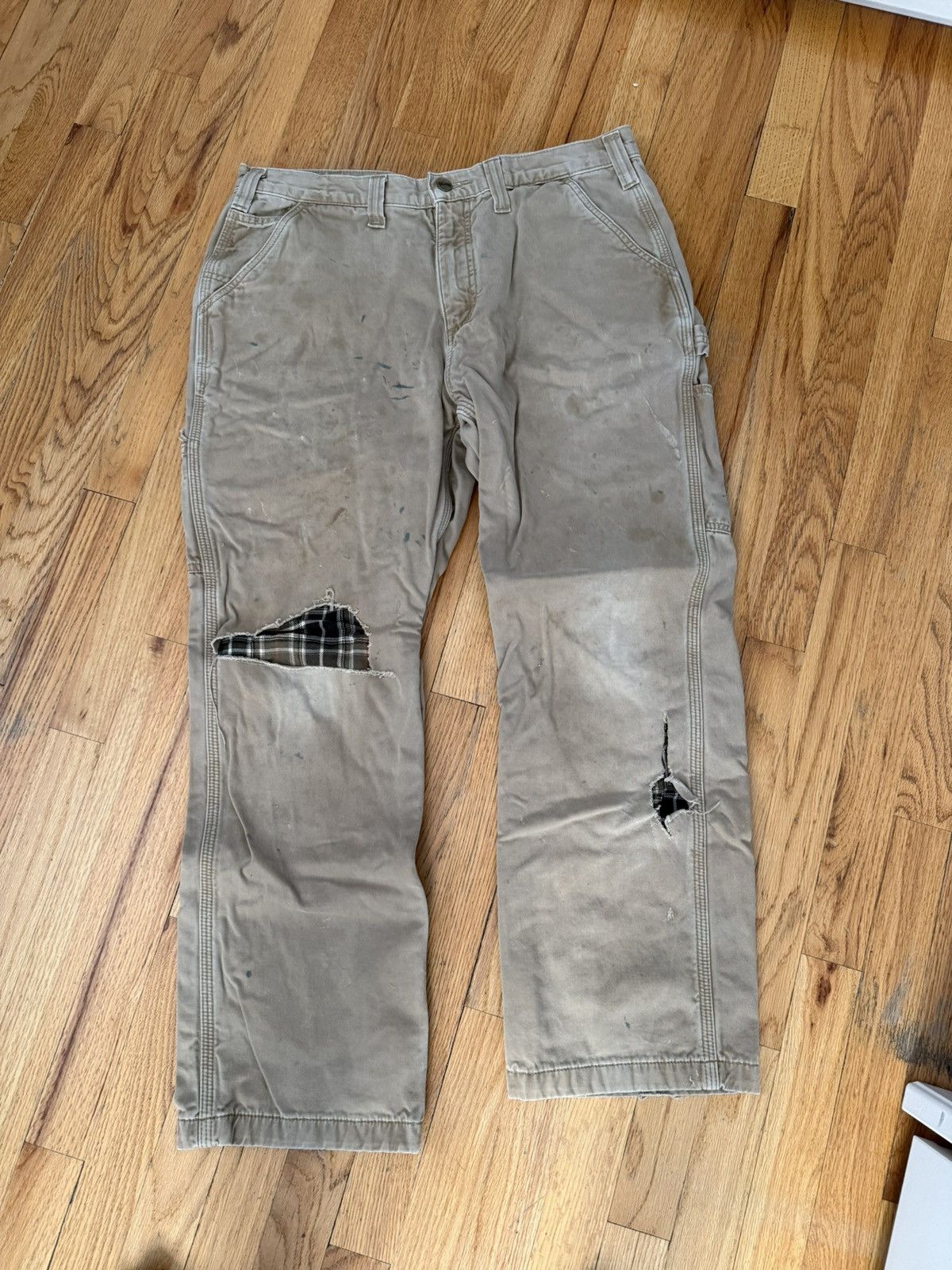 Carhartt Distressed carhartt jeans Size US 34 / EU 50 - 1 Thumbnail