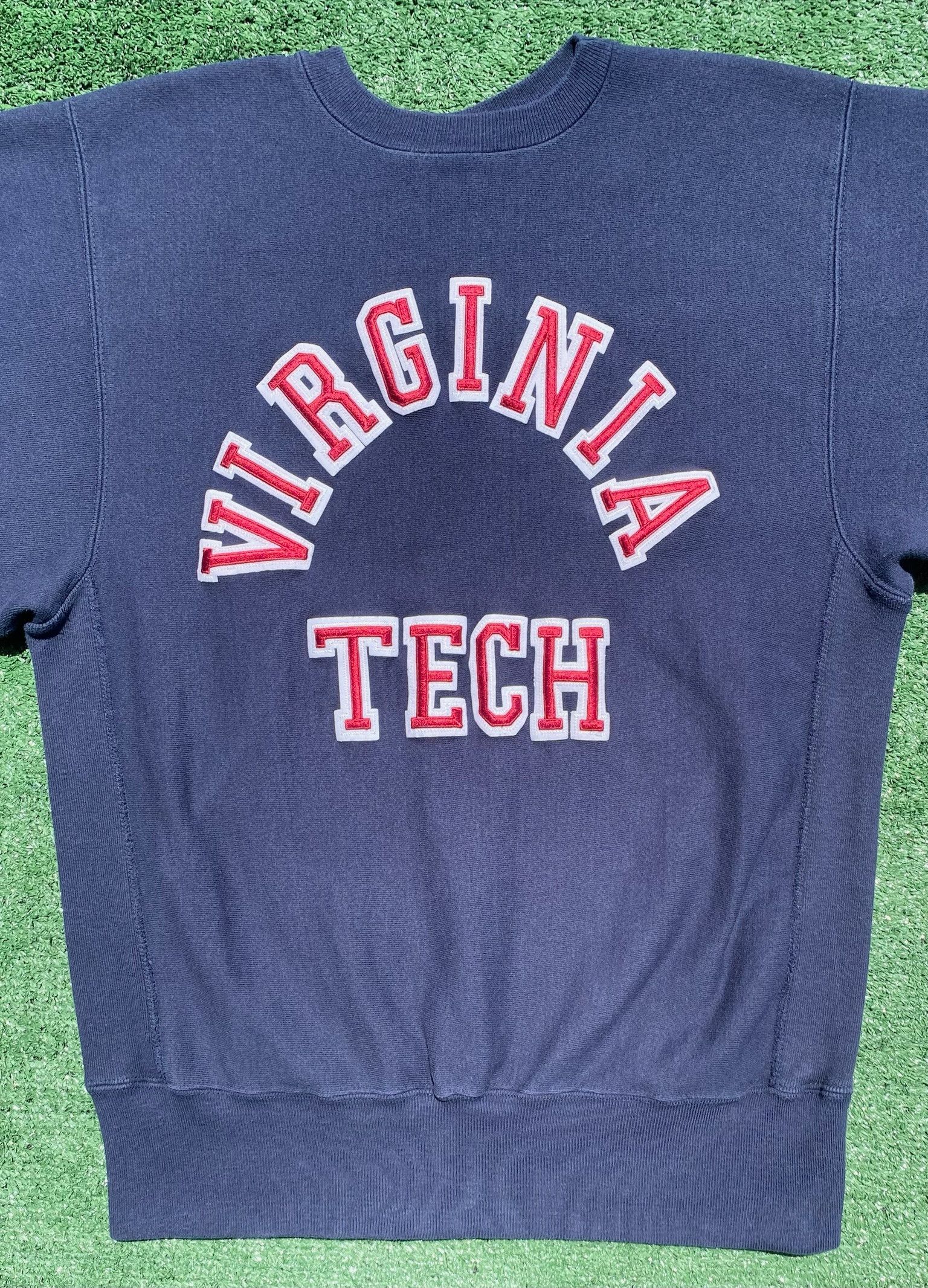 Champion 80’s Champion Reverse Weave Virginia Tech Sweatshirt Large Size US L / EU 52-54 / 3 - 3 Thumbnail