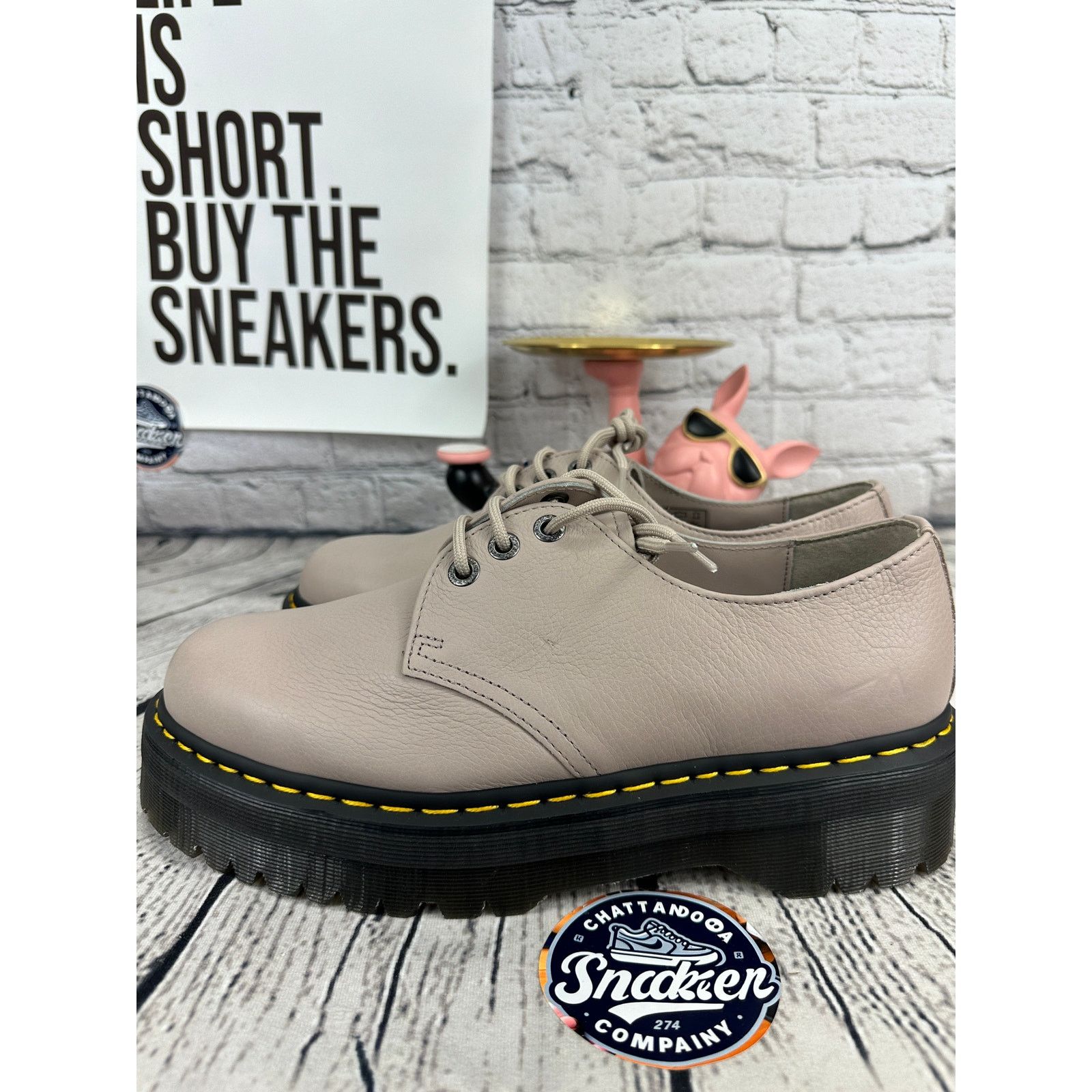 Dr. Martens Dr Martens Platform Oxfords Low Mens 12 Pinky Leather EU 46 Size US 12 / EU 45 - 3 Thumbnail