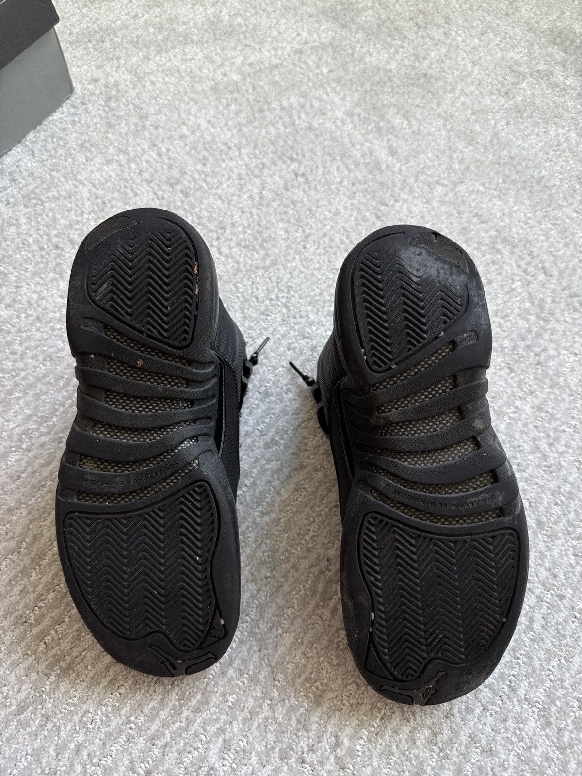Jordan Brand Air Jordan 12 Retro Winterized Size US 7 / EU 40 - 3 Thumbnail