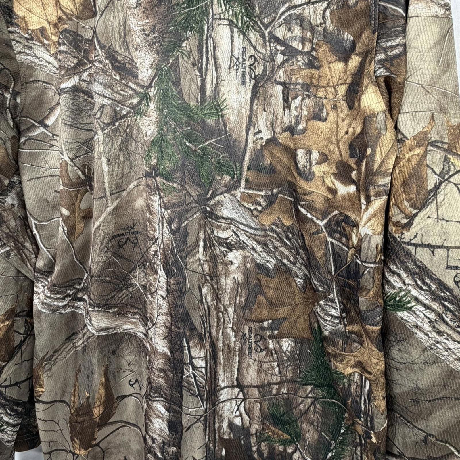 Realtree Tallwoods Element Wear Realtree camo long sleeve shirt #camo Size US M / EU 48-50 / 2 - 7 Thumbnail