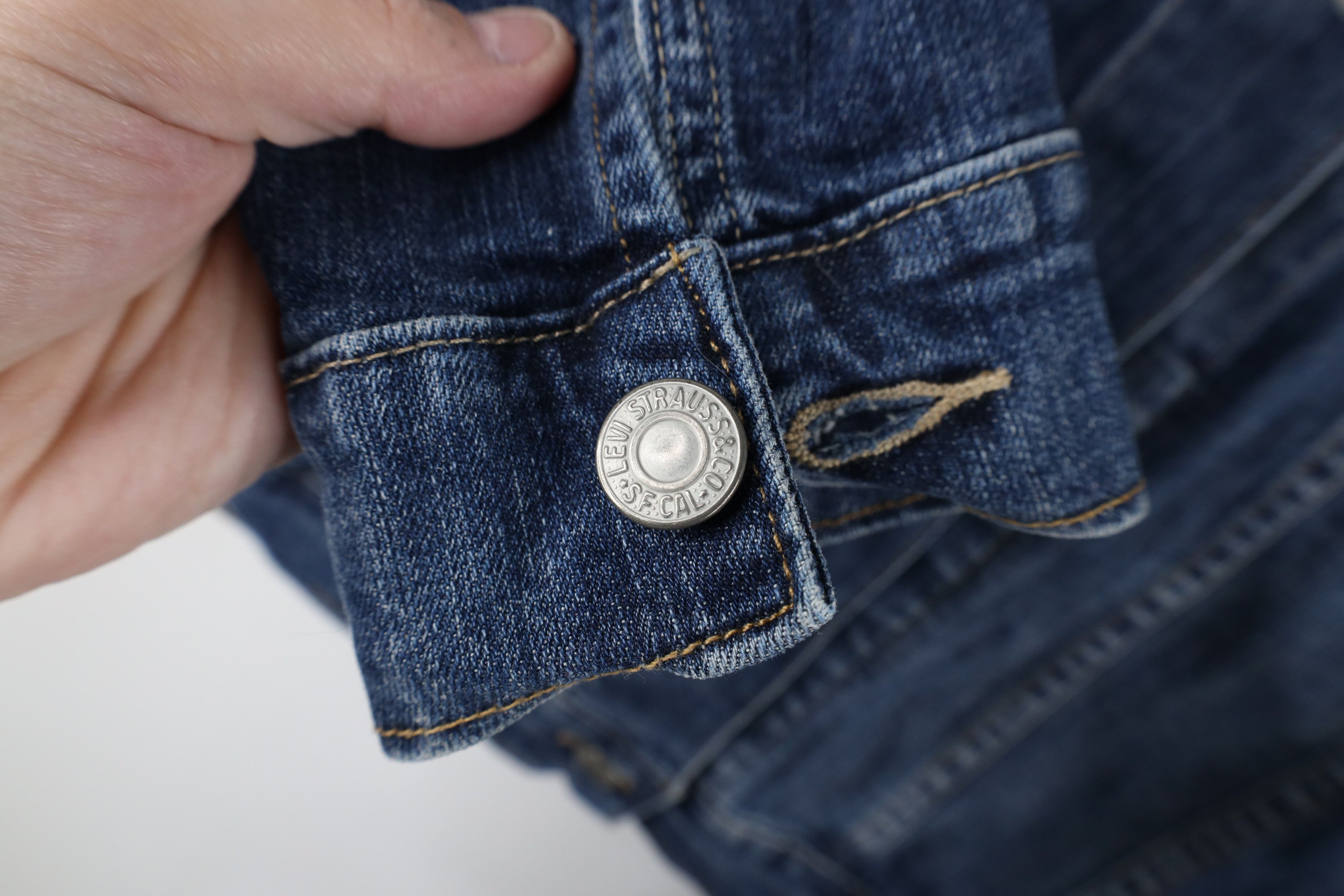 Levi's × Vintage Vintage Y2K Levis Stretch Denim Jean Trucker Jacket Blue Size L / US 10 / IT 46 - 5 Thumbnail