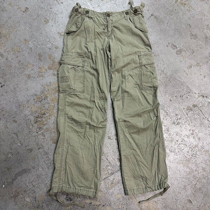 Vintage Y2K Abercrombie & Fitch Low Rise Cargo Flare Pants Khaki