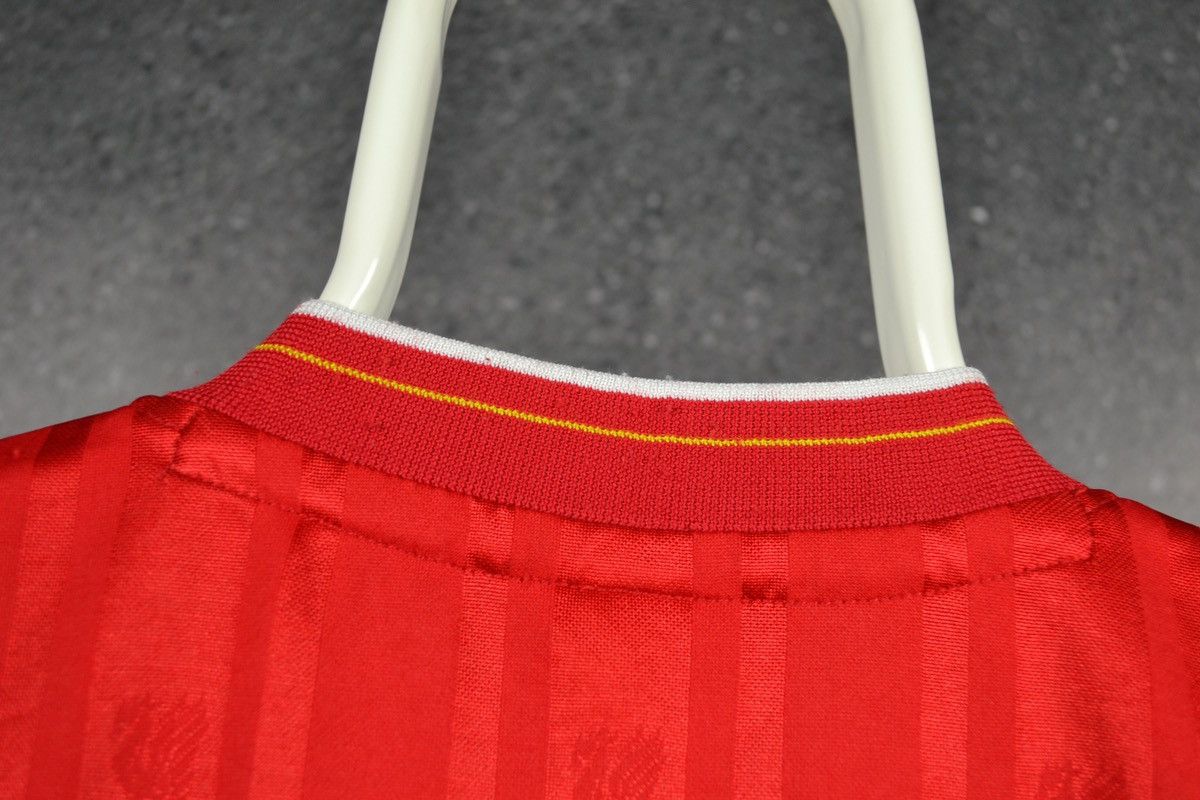Vintage Liverpool Home Football Shirt Retro Soccer Score Draw Size US S / EU 44-46 / 1 - 7 Thumbnail