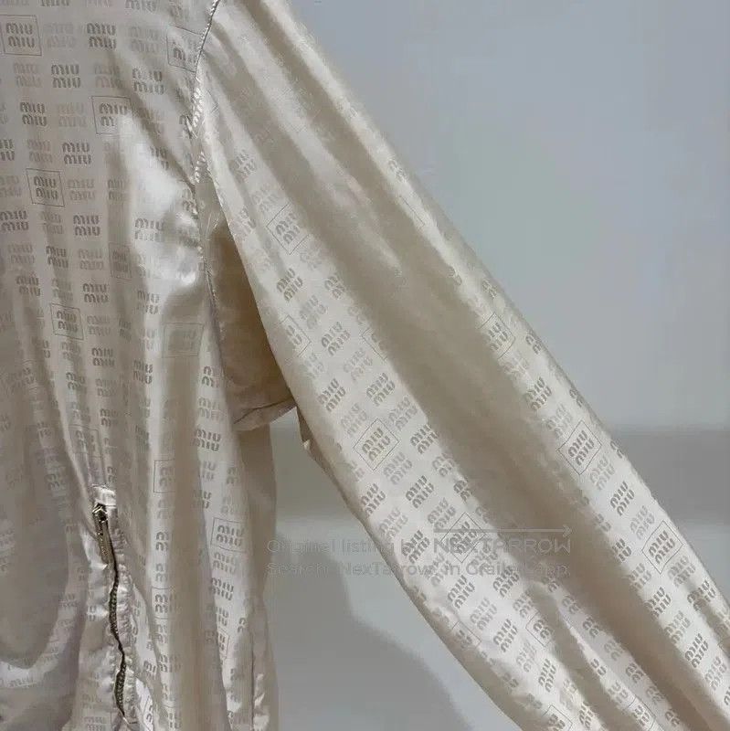 Miu Miu Miu Miu Women's Spring Fall Gold Nylon Jacket . Size S / US 4 / IT 40 - 3 Thumbnail