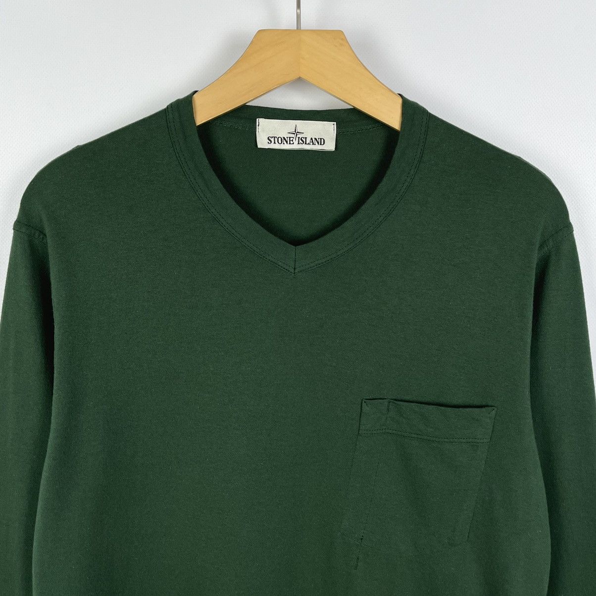 Stone Island Stone Island V Neck Pocket Long Sleeve T Shirt Size US M / EU 48-50 / 2 - 6 Thumbnail