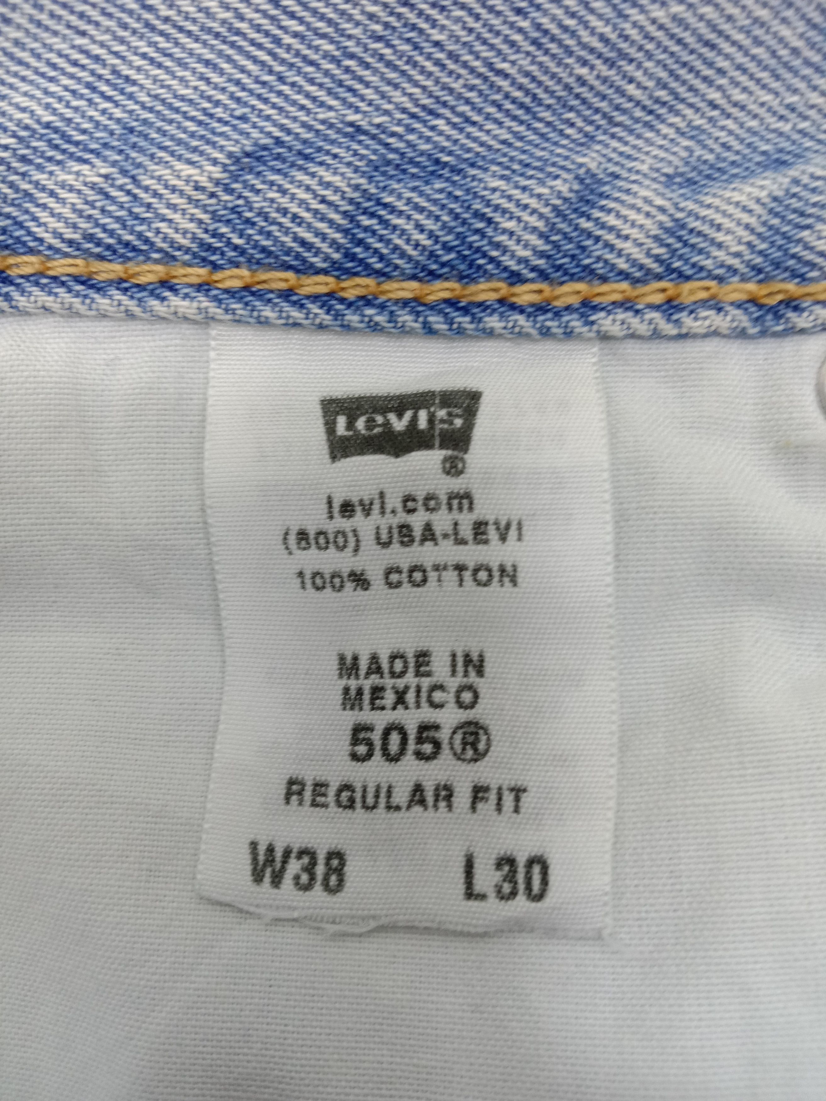 Levi's Vintage Levi's 505 Light Wash Jeans Regular Fit Denim Size US 38 / EU 54 - 13 Thumbnail