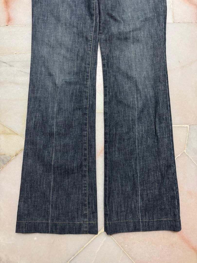 Burberry 💥FLARE💥BURBERY LONDON STONE WASHED DARK JEANS BAGGY FLARE Size US 27 - 7 Thumbnail