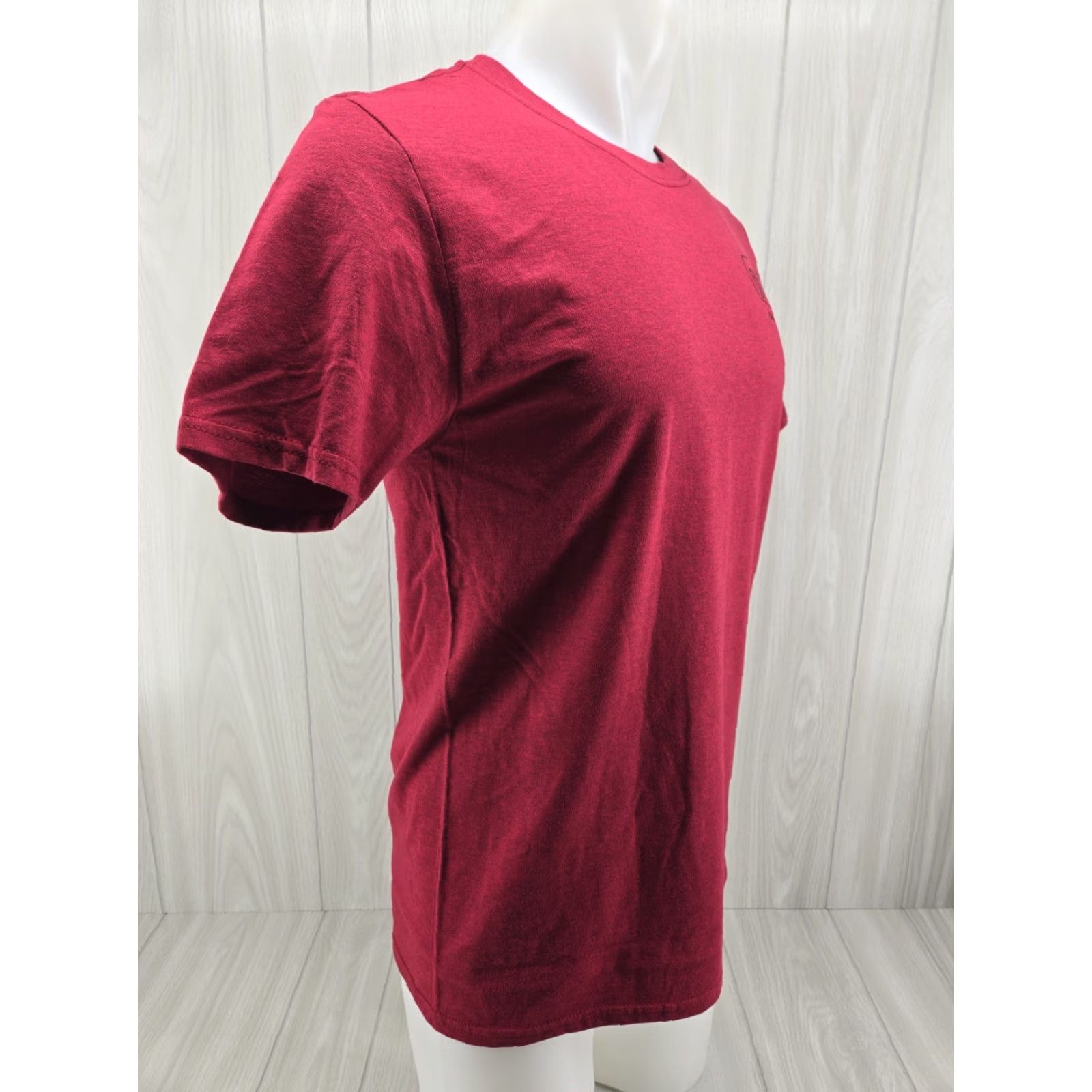 Fruit Of The Loom Fruit of the Loom Fredricks Outdoor Alabama Red Men's Shirt Size Medium T-Shirt Short Sleeve Regular Red, Outdoor, Men's Shirt, M Size US M / EU 48-50 / 2 - 6 Thumbnail