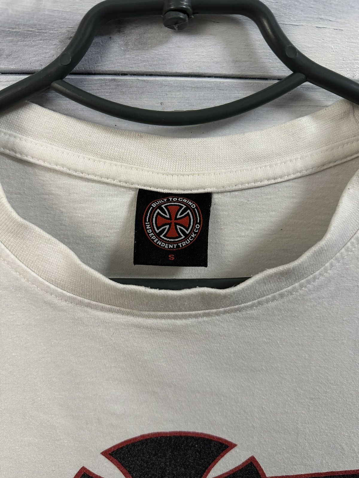 Independent Truck Co. Rare Vintage T-Shirt Independent Truck CO Big Logo. Size US S / EU 44-46 / 1 - 6 Thumbnail
