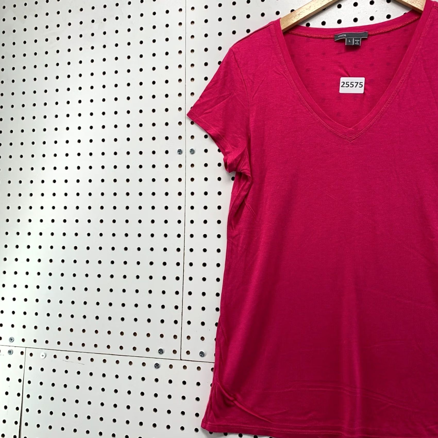 Vince Vince Lightweight V Neck Pink Top Shirt Womens Large Short Sleeve 17.5x26 Size L / US 10 / IT 46 - 3 Thumbnail