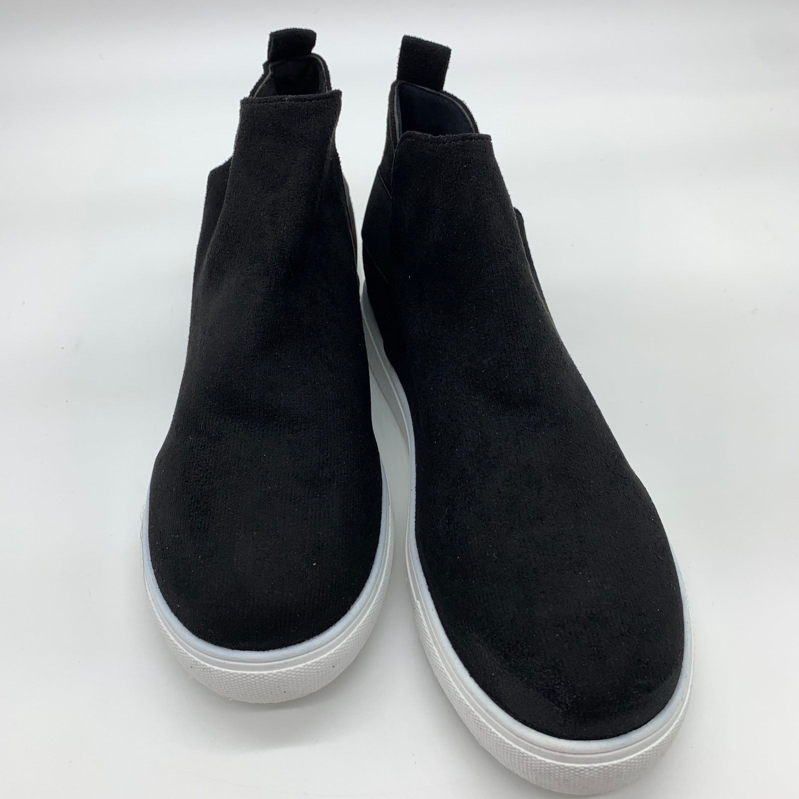 Other Black Womens Slip-On Size 9 Diana Hi-Top Sneaker Size US 9 / IT 39 - 2 Thumbnail