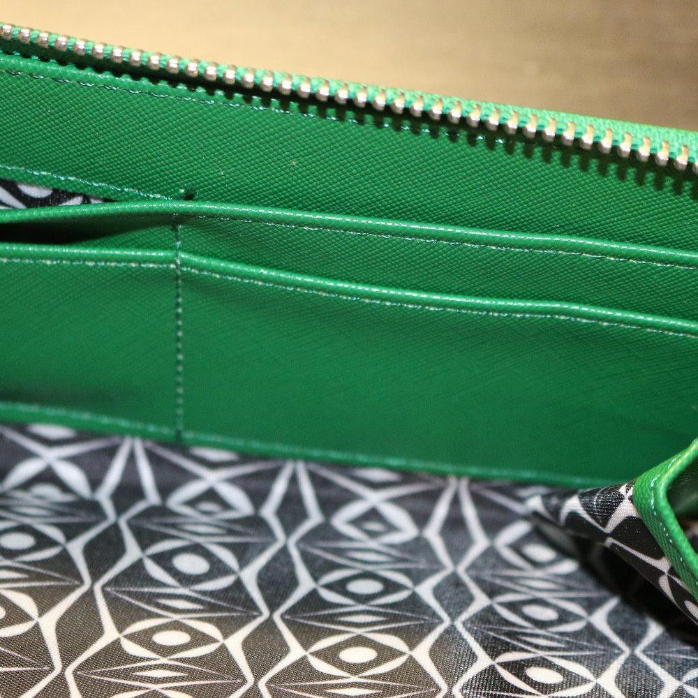 Other Tupperware Logo Consultant Award Wallet Green Zip Leather Size ONE SIZE - 8 Thumbnail