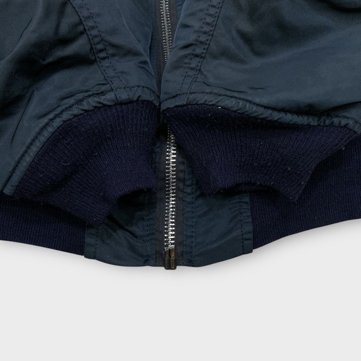 Alpha Industries VINTAGE 1990s USAF MA 1 FLIGHT BOMBER JACKET REVERSIBLE Size US M / EU 48-50 / 2 - 9 Thumbnail