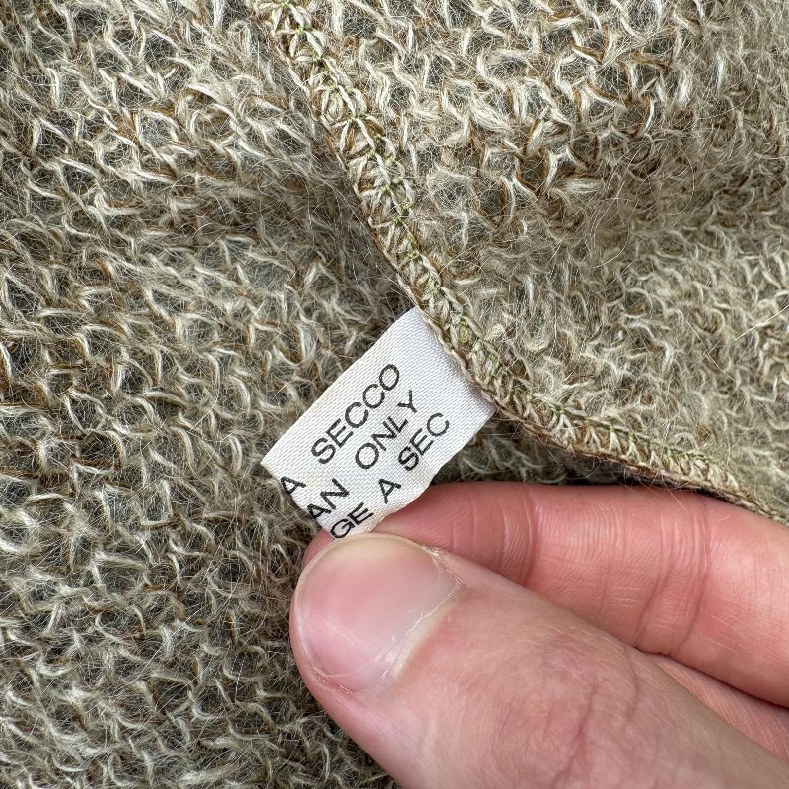 Vintage Vintage 60s Beige Mohair Fuzzy Kurt Cobain Sweater Cardigan Size US XL / EU 56 / 4 - 6 Thumbnail