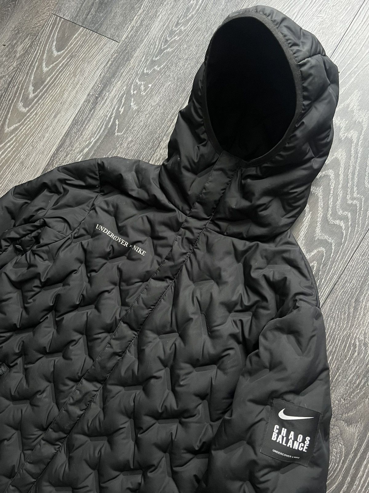 Nike × Undercover Undercover x Nike Chaos Balance down coat jacket Size US L / EU 52-54 / 3 - 2 Thumbnail