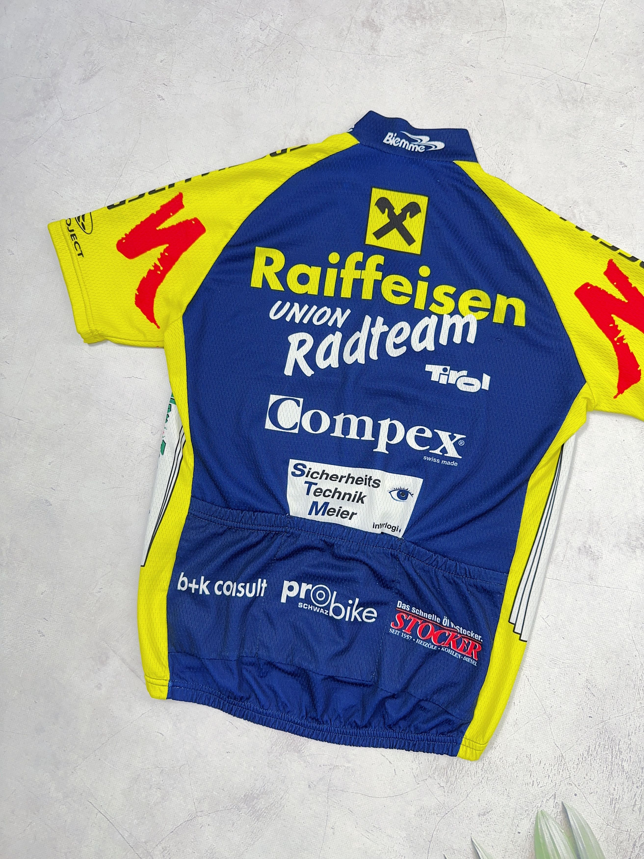 Vintage Vintage Biemme Cycling Jersey Raiffeisen Nissan Size US M / EU 48-50 / 2 - 11 Thumbnail