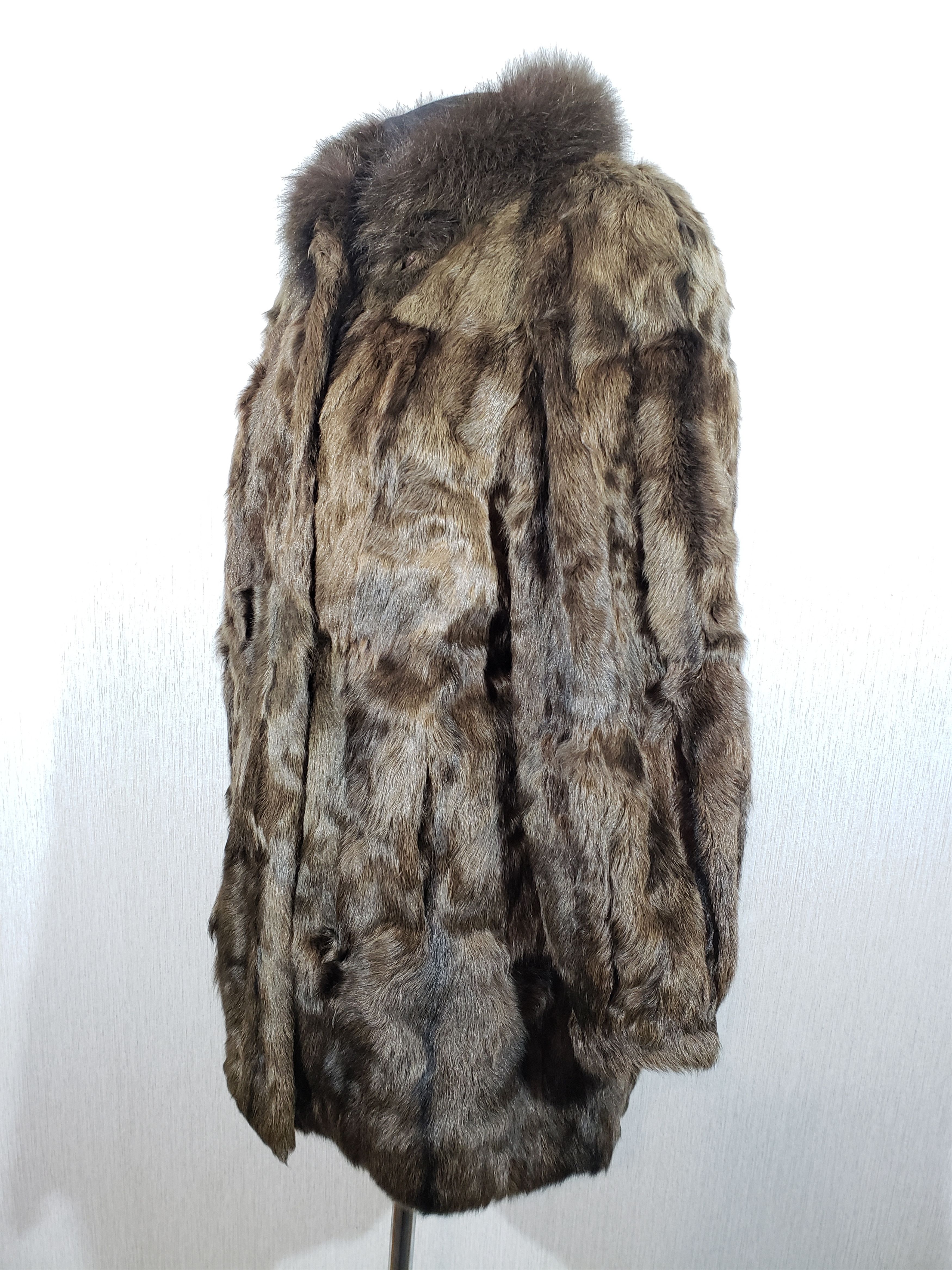 Genuine Leather Warm brown women's fur coat with genuine goat fur. Size XXL / US 16-18 / IT 52-54 - 2 Thumbnail